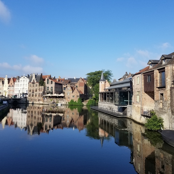 Meet your Posher, Annie - Picture 5 of 11